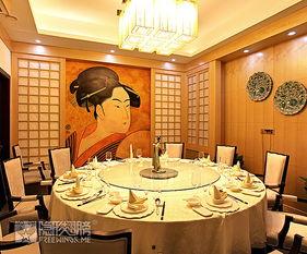 吃瓜日式包厢,一场味蕾与视觉的双重享受